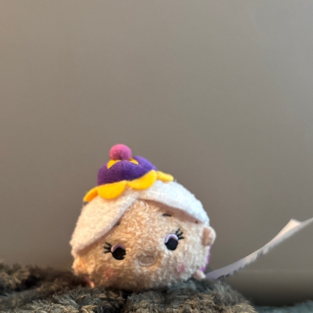 Disney Mrs Potts Mini Tsum Tsum